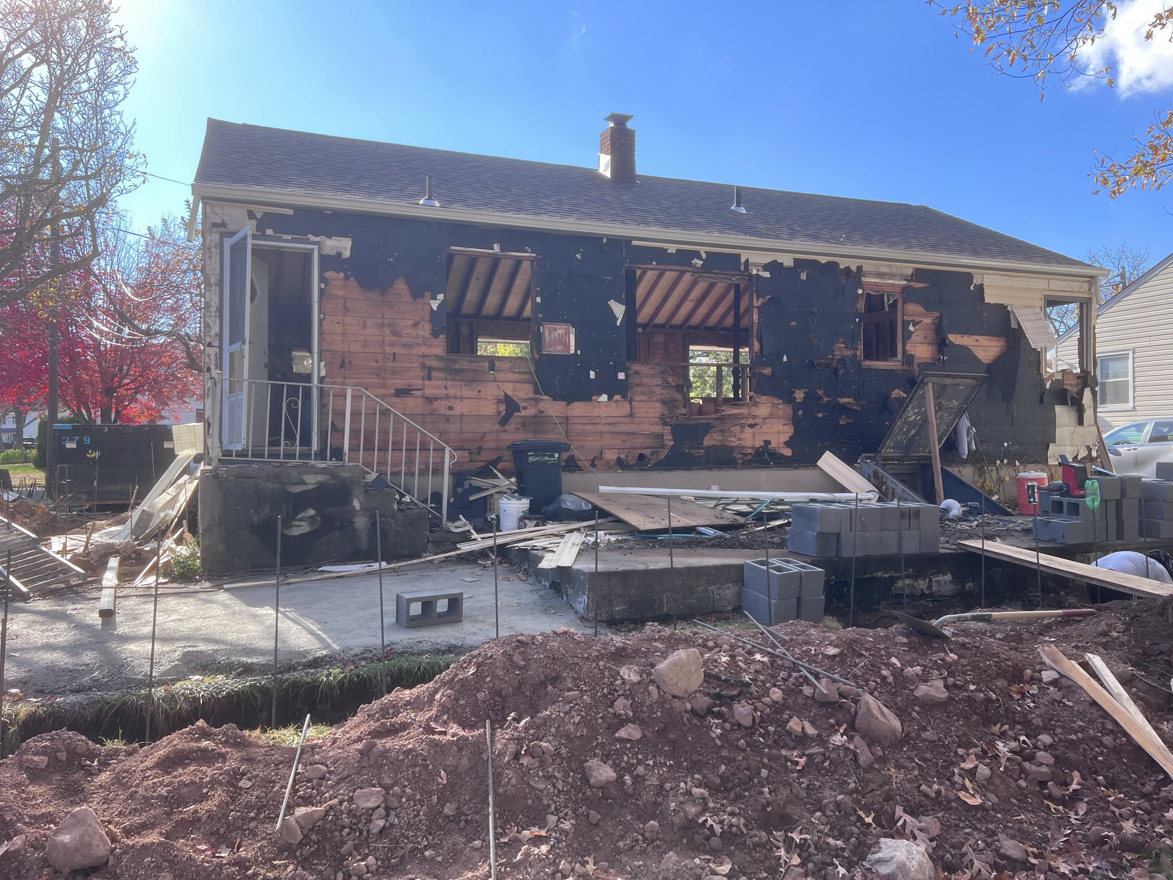 Rear addition mid-project, structure opened up and foundations excavated